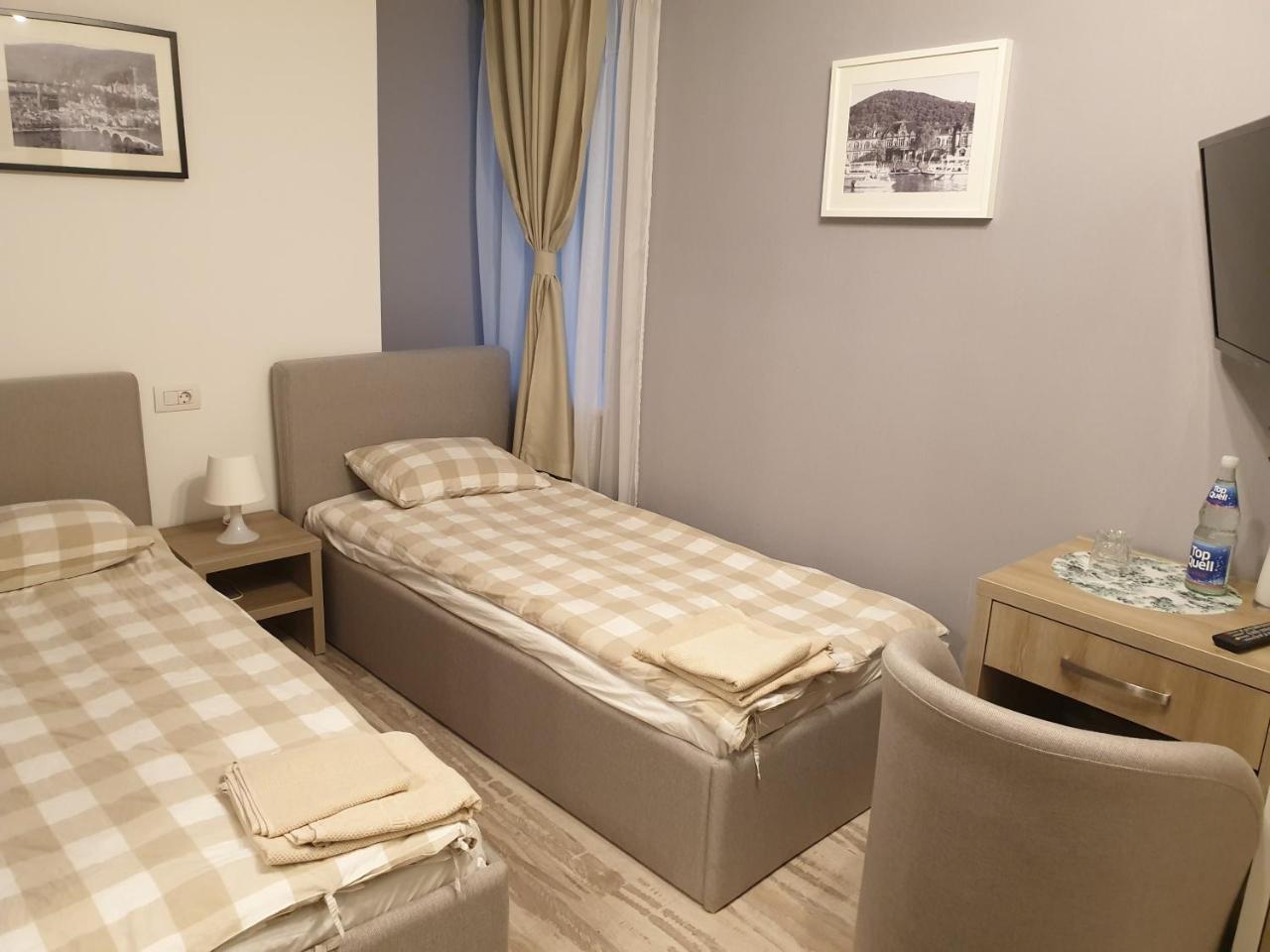 Hotel Garni Steinbacher Tal Хайделберг Екстериор снимка