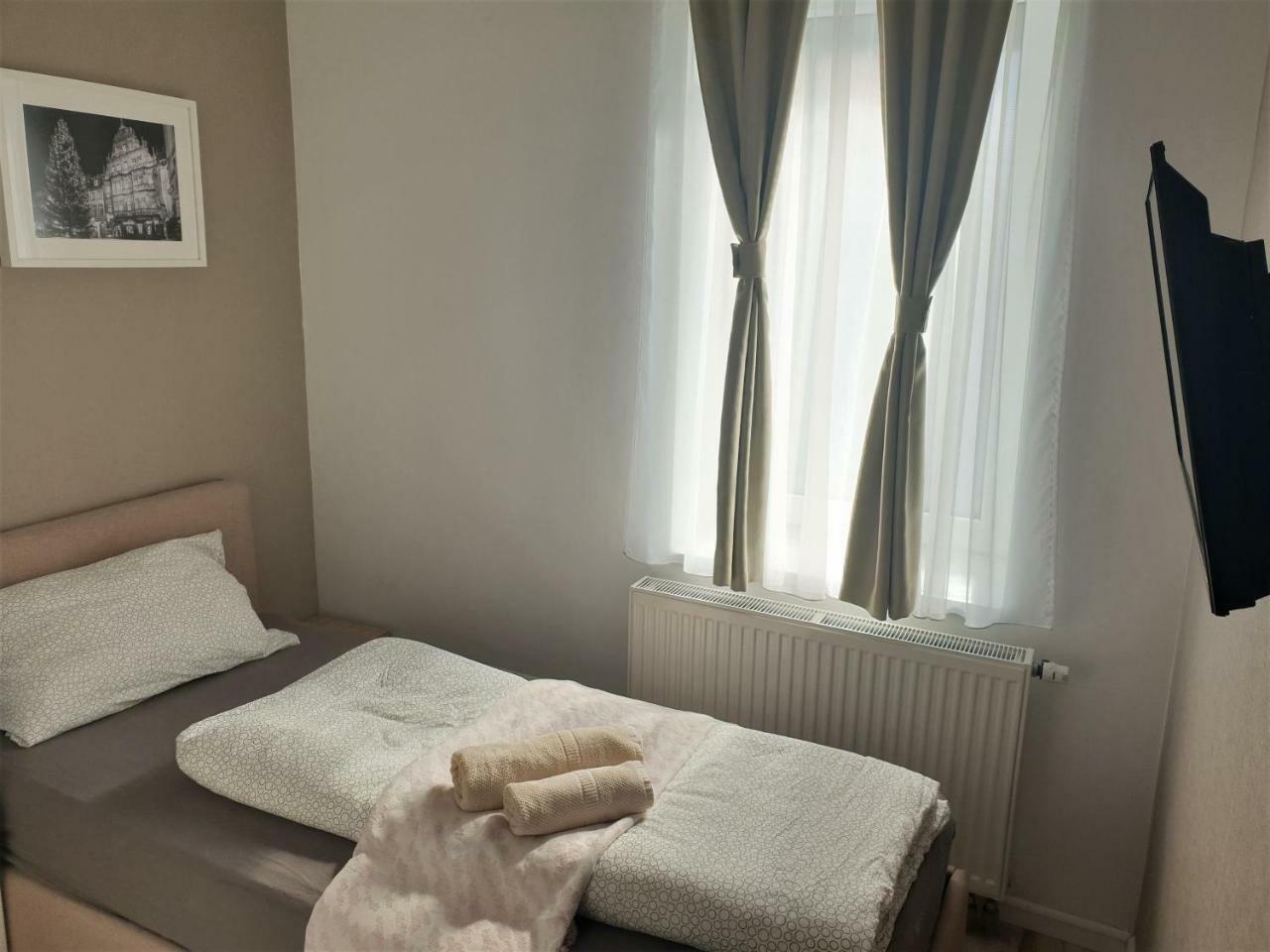 Hotel Garni Steinbacher Tal Хайделберг Екстериор снимка